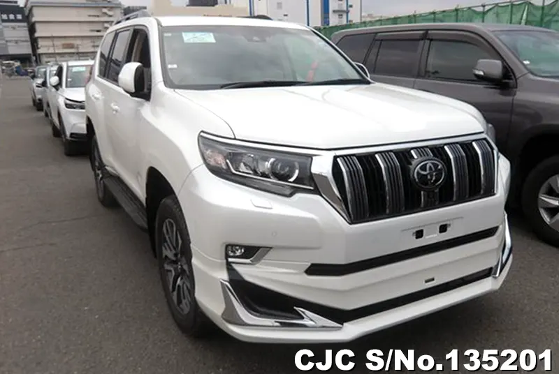 Toyota / Land Cruiser Prado 2024