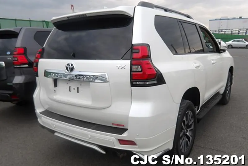 Toyota Land Cruiser Prado in Pearl for Sale Image 2