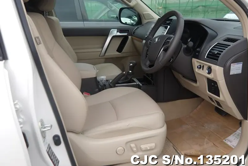 Toyota Land Cruiser Prado in Pearl for Sale Image 4
