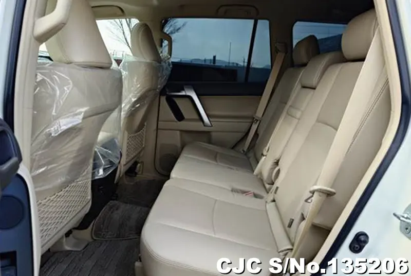 Toyota Land Cruiser Prado in Pearl for Sale Image 6