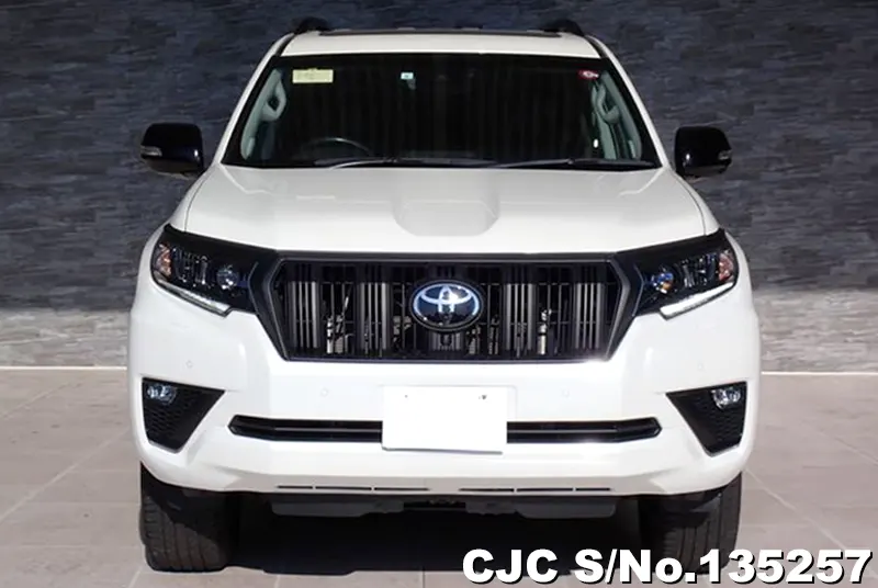 Toyota Land Cruiser Prado in Pearl for Sale Image 4