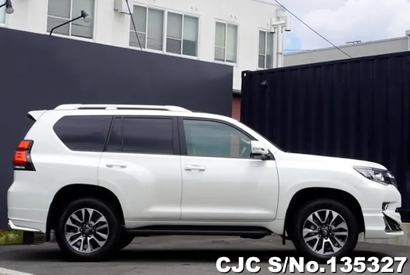 Toyota Land Cruiser Prado in Pearl for Sale Image 4