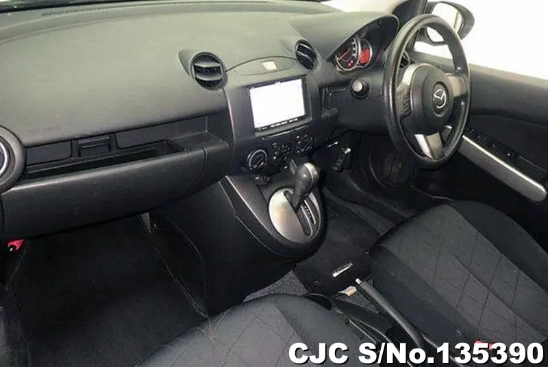 Mazda Demio in White for Sale Image 3