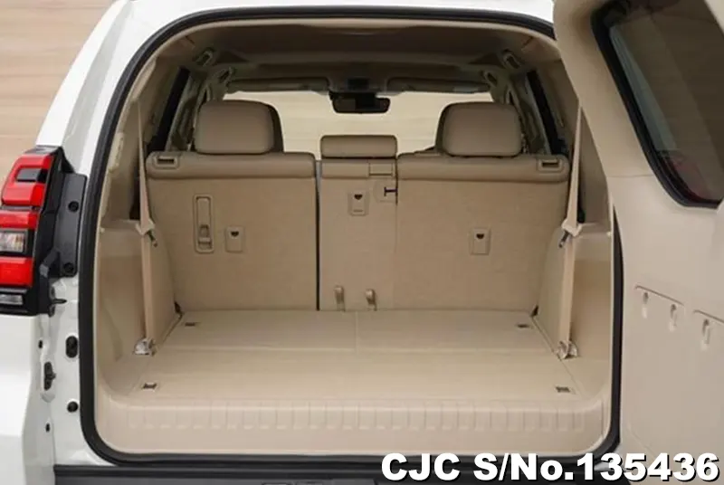Toyota Land Cruiser Prado in Pearl for Sale Image 4