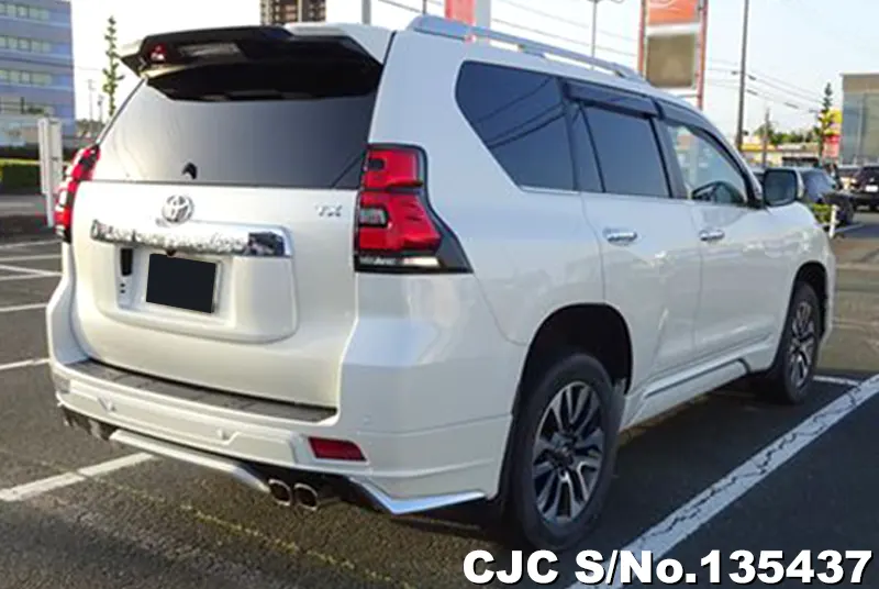 Toyota Land Cruiser Prado in Pearl for Sale Image 2