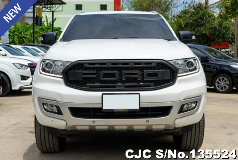 Ford Everest in White for Sale Image 3