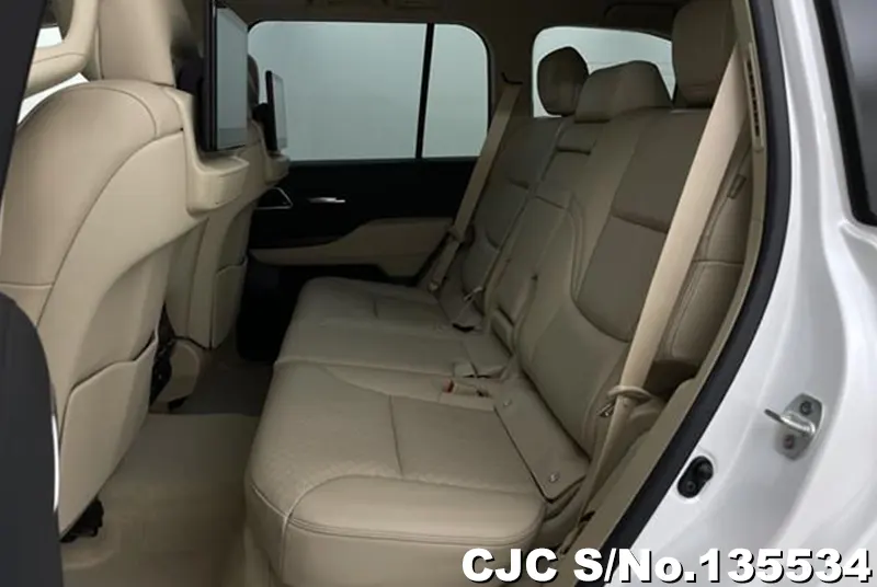 Toyota Land Cruiser in Pearl for Sale Image 9