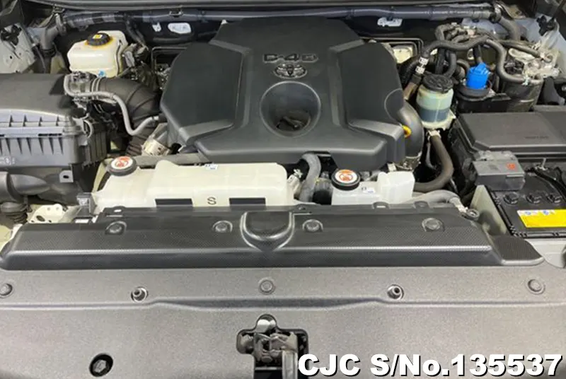 Toyota Land Cruiser Prado in Pearl for Sale Image 12