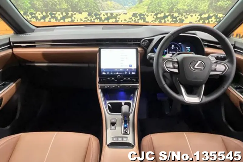 Lexus LBX in White for Sale Image 5