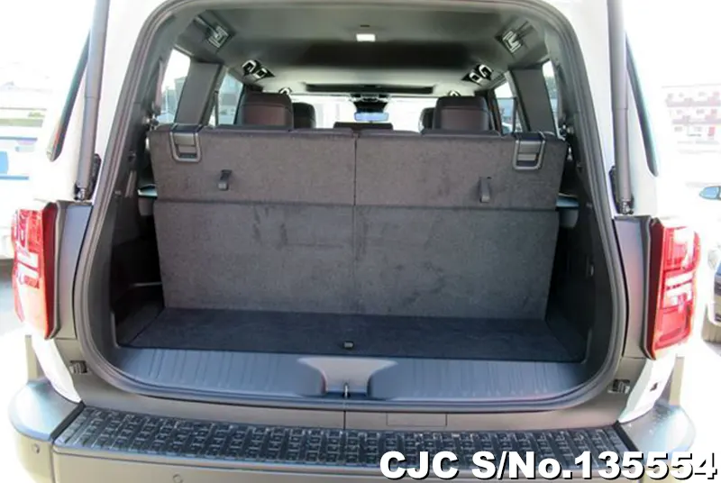 Toyota Land Cruiser 250 in Pearl for Sale Image 5