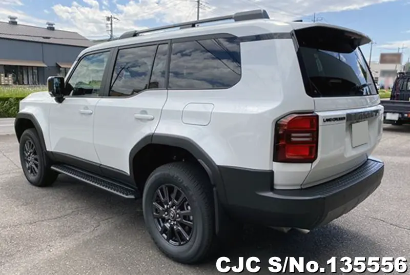 Toyota Land Cruiser 250 in Pearl for Sale Image 1