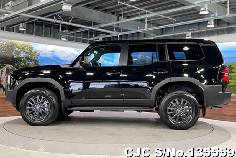 Toyota Land Cruiser 250 in Black for Sale Image 7