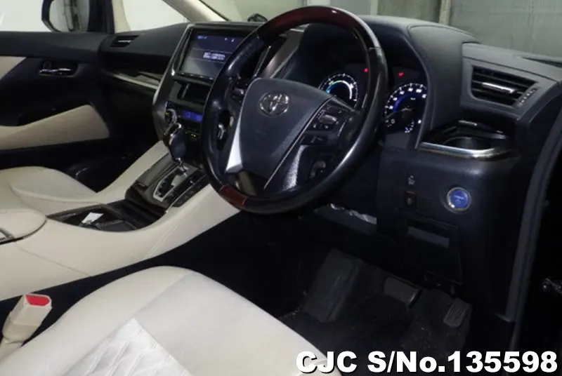 Toyota Alphard in Black for Sale Image 6
