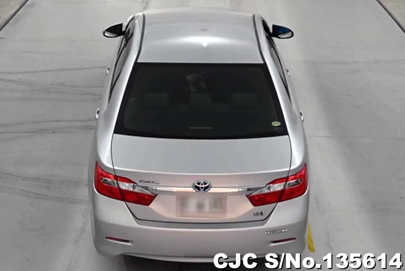 Toyota Camry in Silver for Sale Image 5