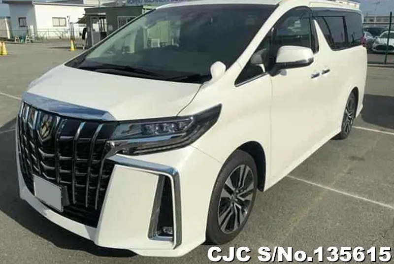 Toyota Alphard in White for Sale Image 3