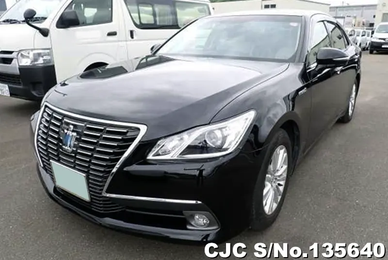 Toyota / Crown 2015