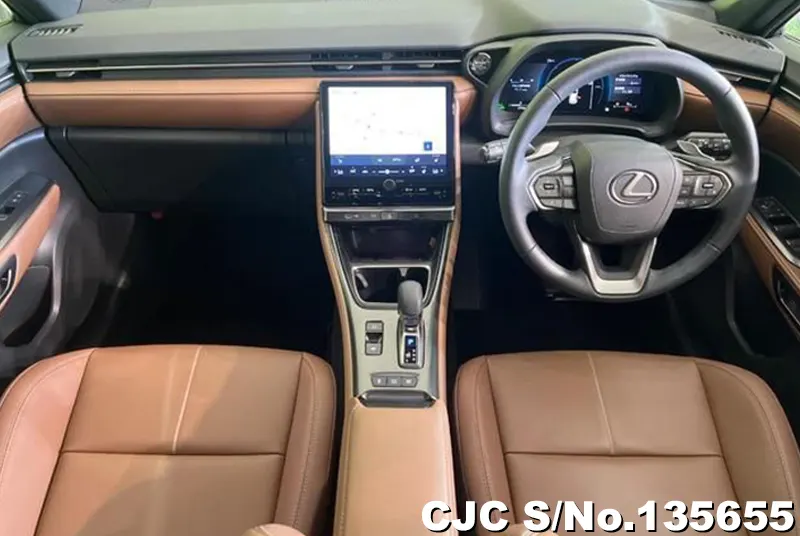 Lexus LBX in White for Sale Image 1