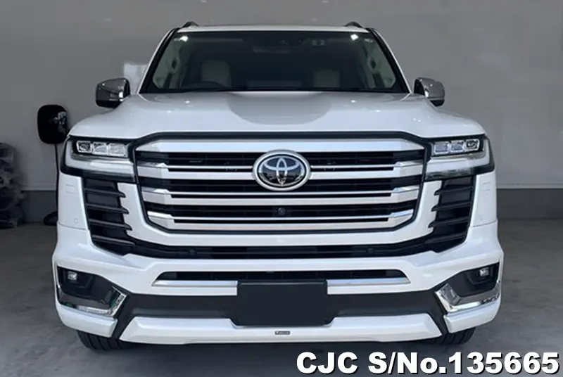 Toyota Land Cruiser in Pearl for Sale Image 4