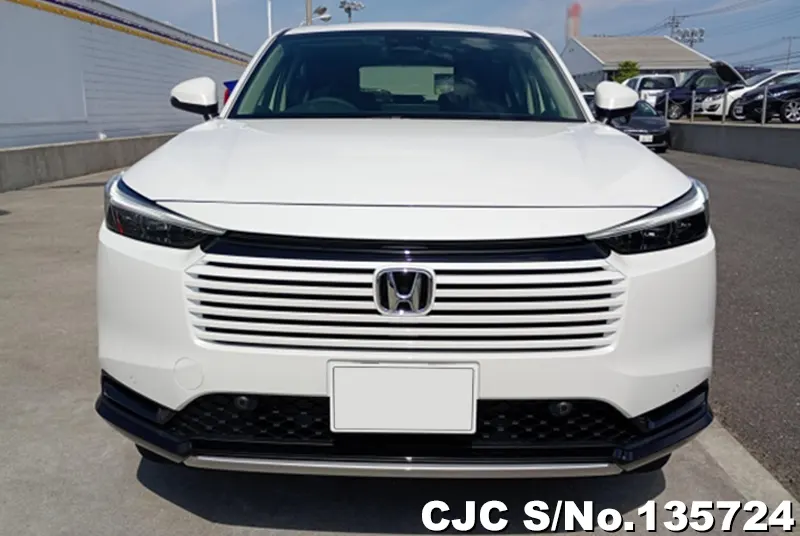 Honda Vezel in White for Sale Image 3