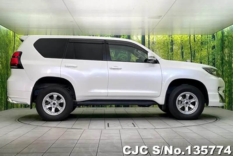 Toyota Land Cruiser Prado in Pearl for Sale Image 5
