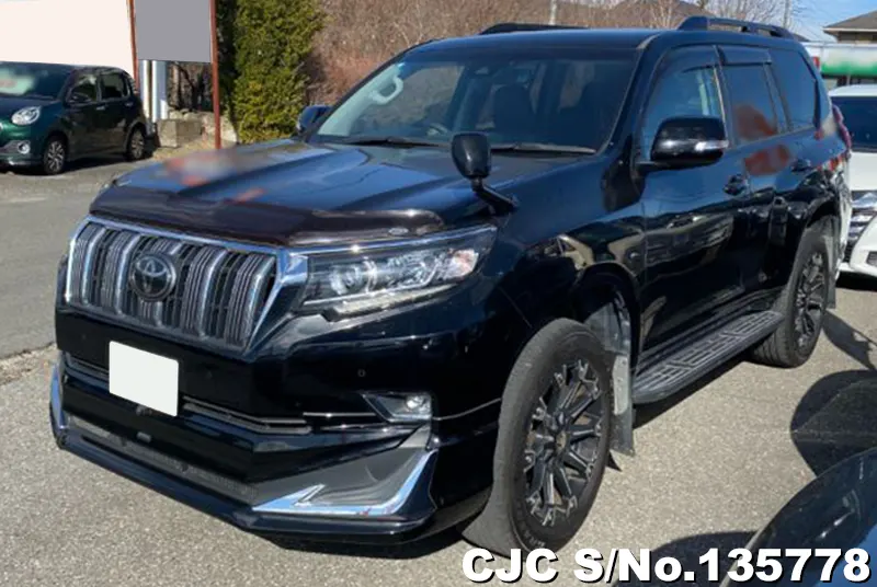 Toyota Land Cruiser Prado in Black for Sale Image 3