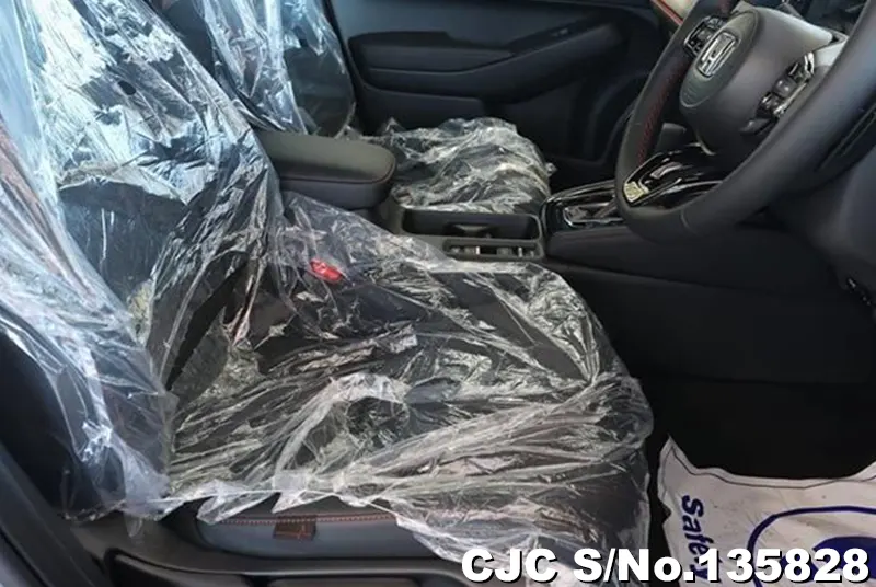Honda Vezel in Gray for Sale Image 8