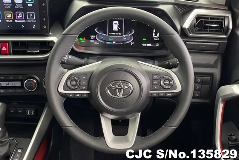 Toyota Raize in Pearl for Sale Image 5