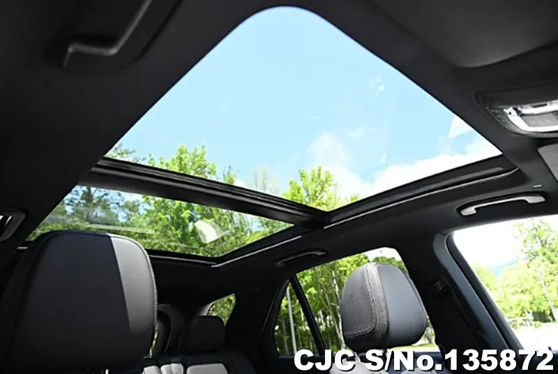 Mercedes Benz GLE Class in White for Sale Image 13