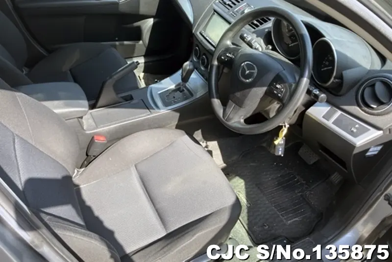 Mazda Axela in Gray for Sale Image 4
