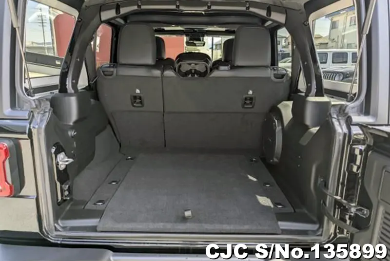 Jeep Wrangler in Black for Sale Image 5