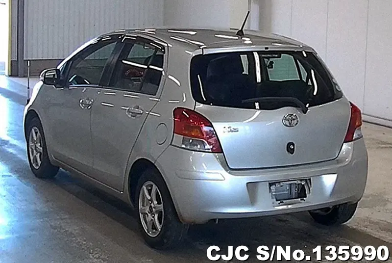 Toyota Vitz in Silver for Sale Image 1