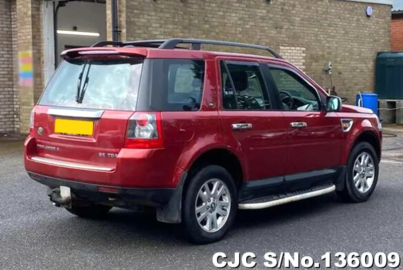 Land Rover Freelander in Red for Sale Image 2