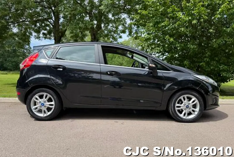Ford Fiesta in Black for Sale Image 6