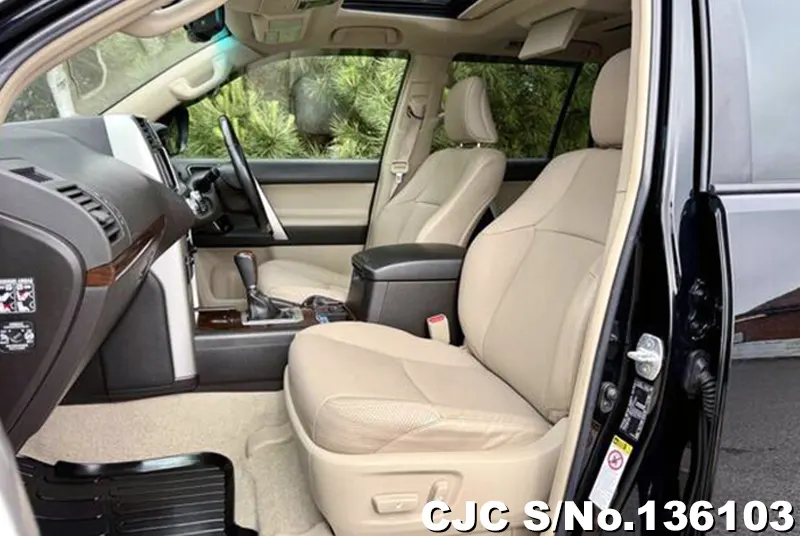 Toyota Land Cruiser Prado in Black for Sale Image 11
