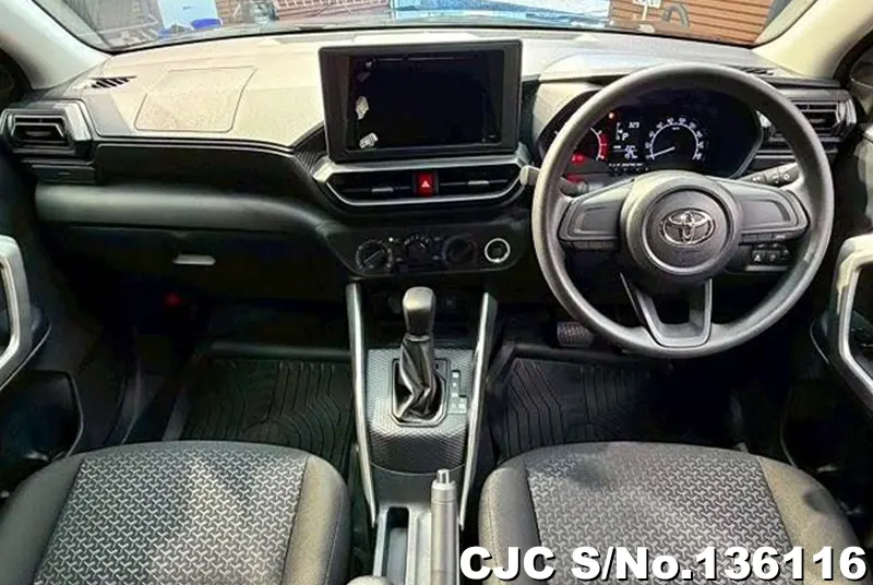 Toyota Raize in Black for Sale Image 5