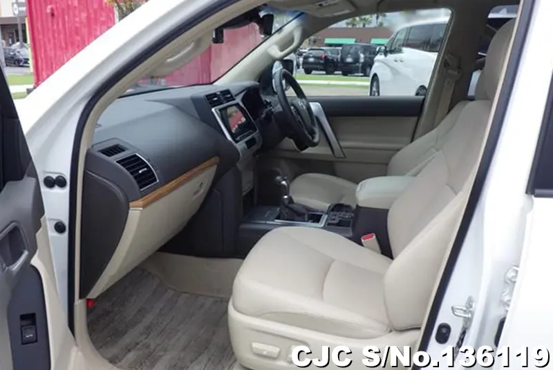 Toyota Land Cruiser Prado in Pearl for Sale Image 4