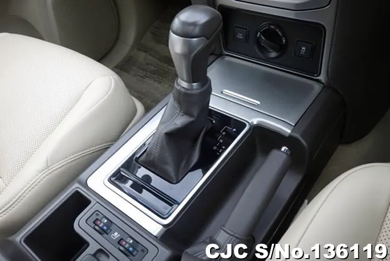 Toyota Land Cruiser Prado in Pearl for Sale Image 9