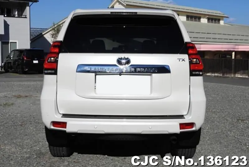 Toyota Land Cruiser Prado in Pearl for Sale Image 5