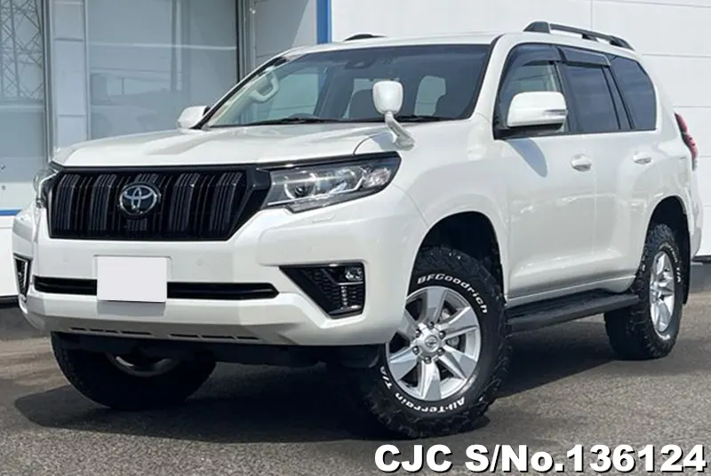 Toyota / Land Cruiser Prado 2023