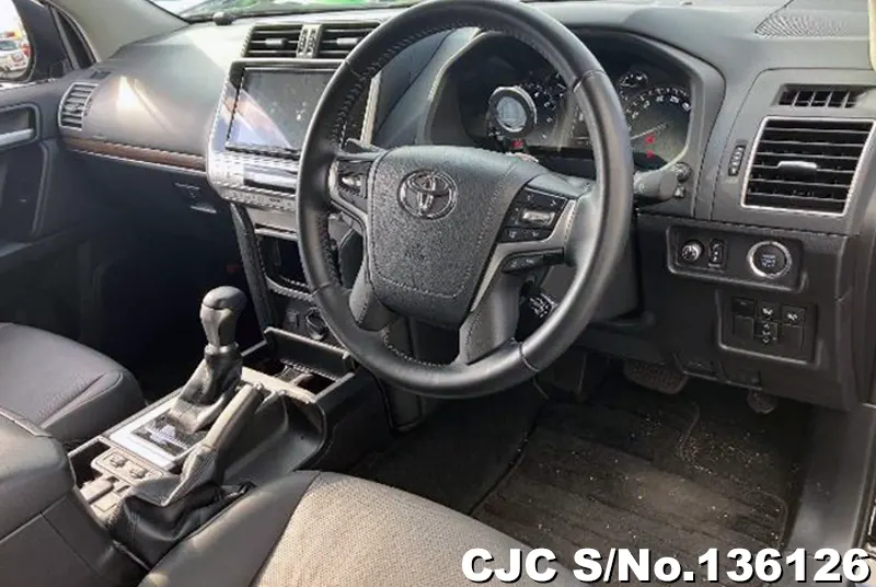 Toyota Land Cruiser Prado in Black for Sale Image 9