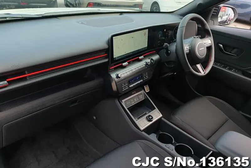 Hyundai Kona  in White for Sale Image 10