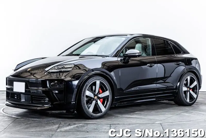 Porsche Macan in Black for Sale Image 3