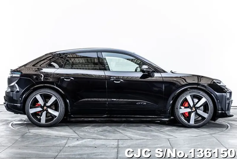 Porsche Macan in Black for Sale Image 6