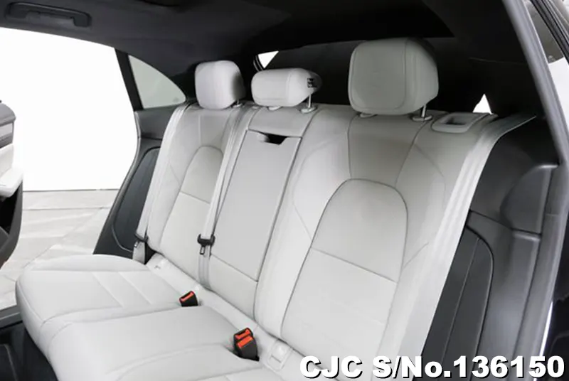 Porsche Macan in Black for Sale Image 13