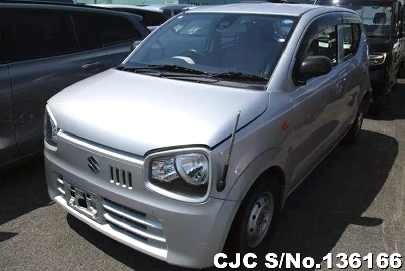 Suzuki Alto in Silver for Sale Image 3