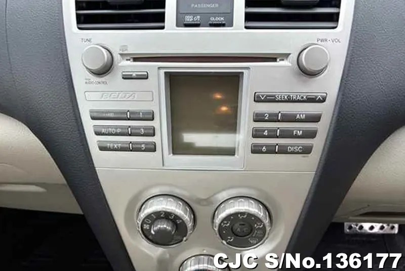 Toyota Belta in Silver for Sale Image 7