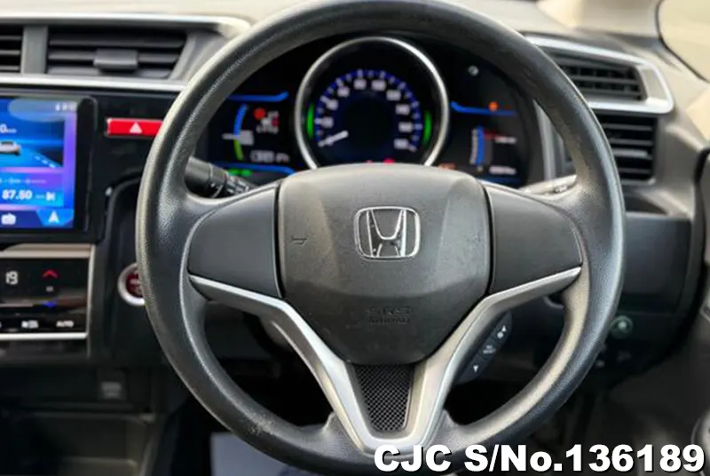 Honda JAZZ in Silver for Sale Image 12