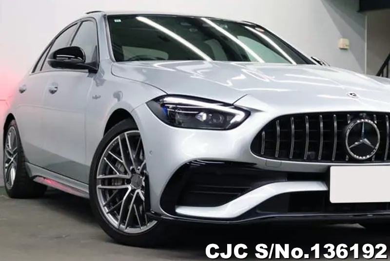 Mercedes Benz C Class in Silver for Sale Image 2