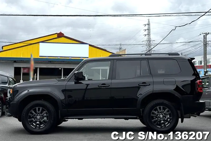 Toyota Land Cruiser 250 in Black for Sale Image 4