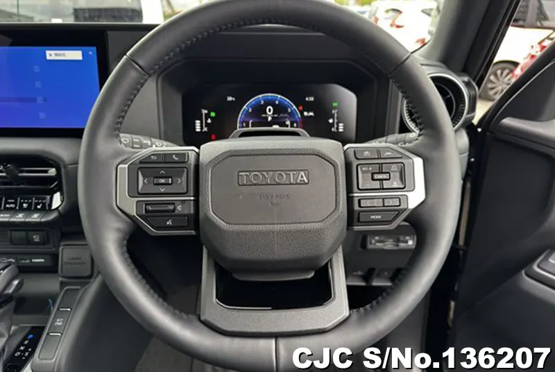 Toyota Land Cruiser 250 in Black for Sale Image 12